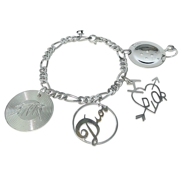 AUTH VTG Christian Dior Silver Figaro Chain Link Large Logo Charm Bracelet - Picture 3 of 16